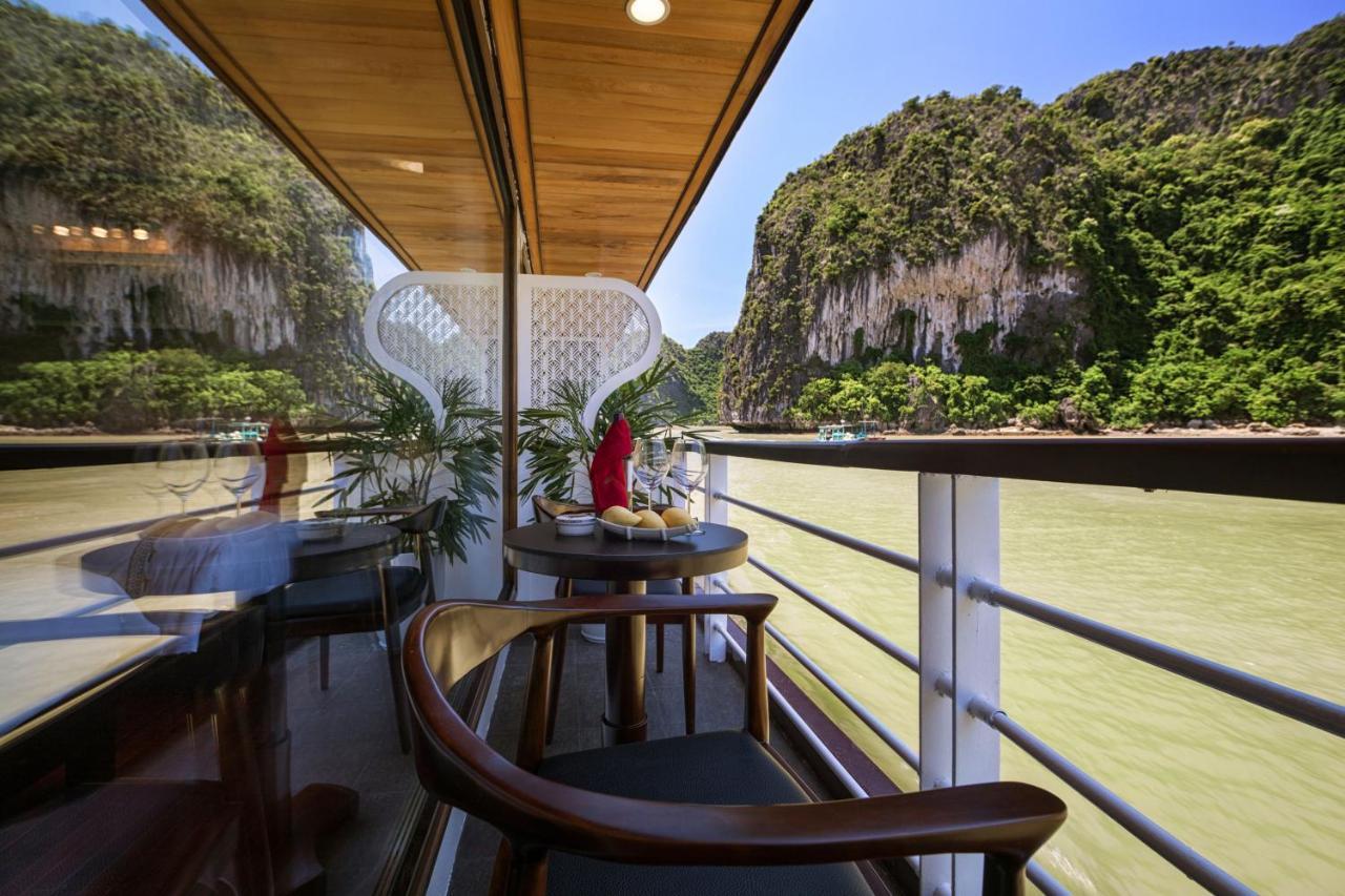 Hotel V'Spirit Cruise Ha Long Esterno foto