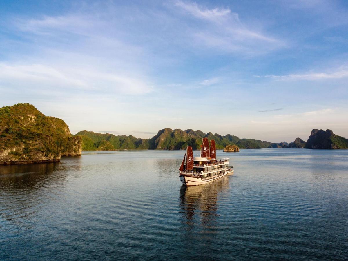 Hotel V'Spirit Cruise Ha Long Esterno foto