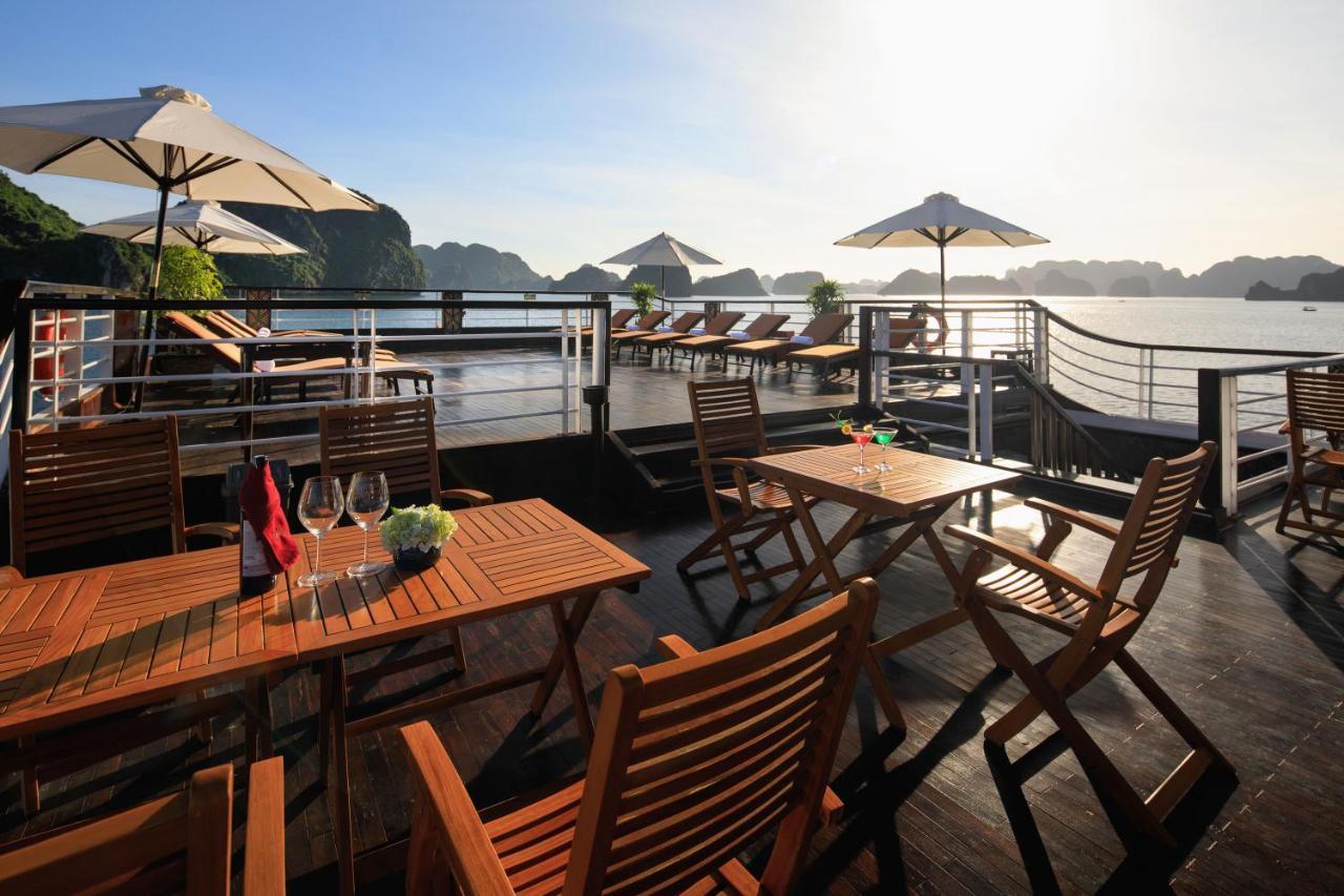 Hotel V'Spirit Cruise Ha Long Esterno foto